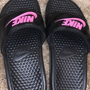 Nike slides
